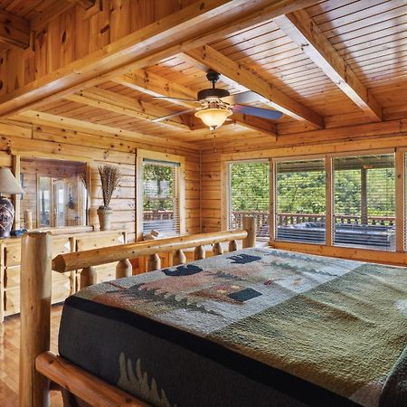 Amazing Views, Pool, Hot Tub, Game Room Sevierville Exterior photo